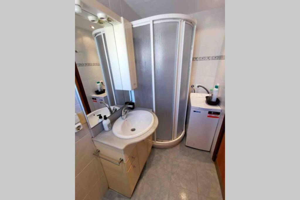 Comfy Sea View Apartment With Parking 卡尔佩 外观 照片